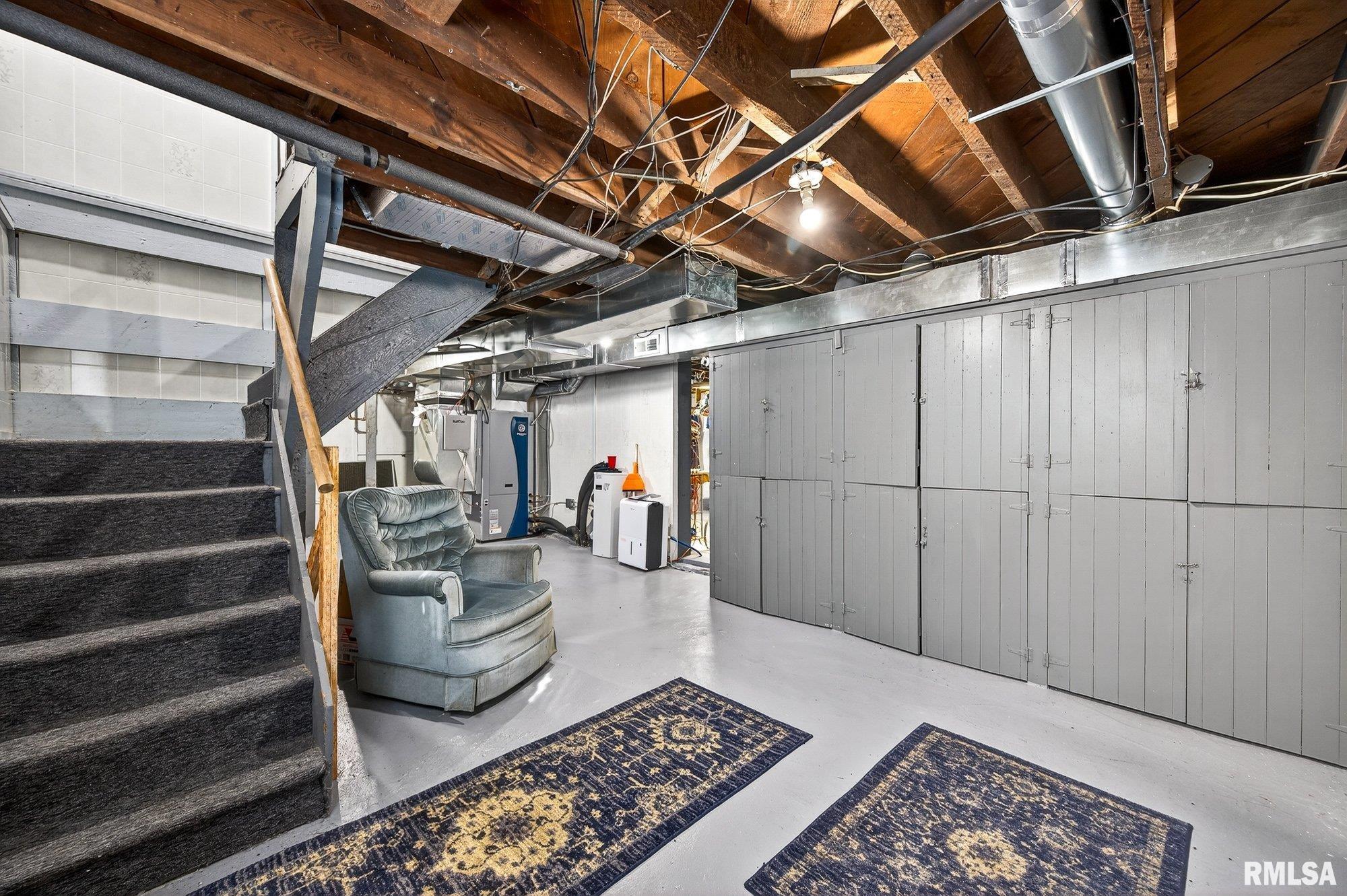 337 West Chestnut Street Oneida, IL 61467 - Photo 30 of 45