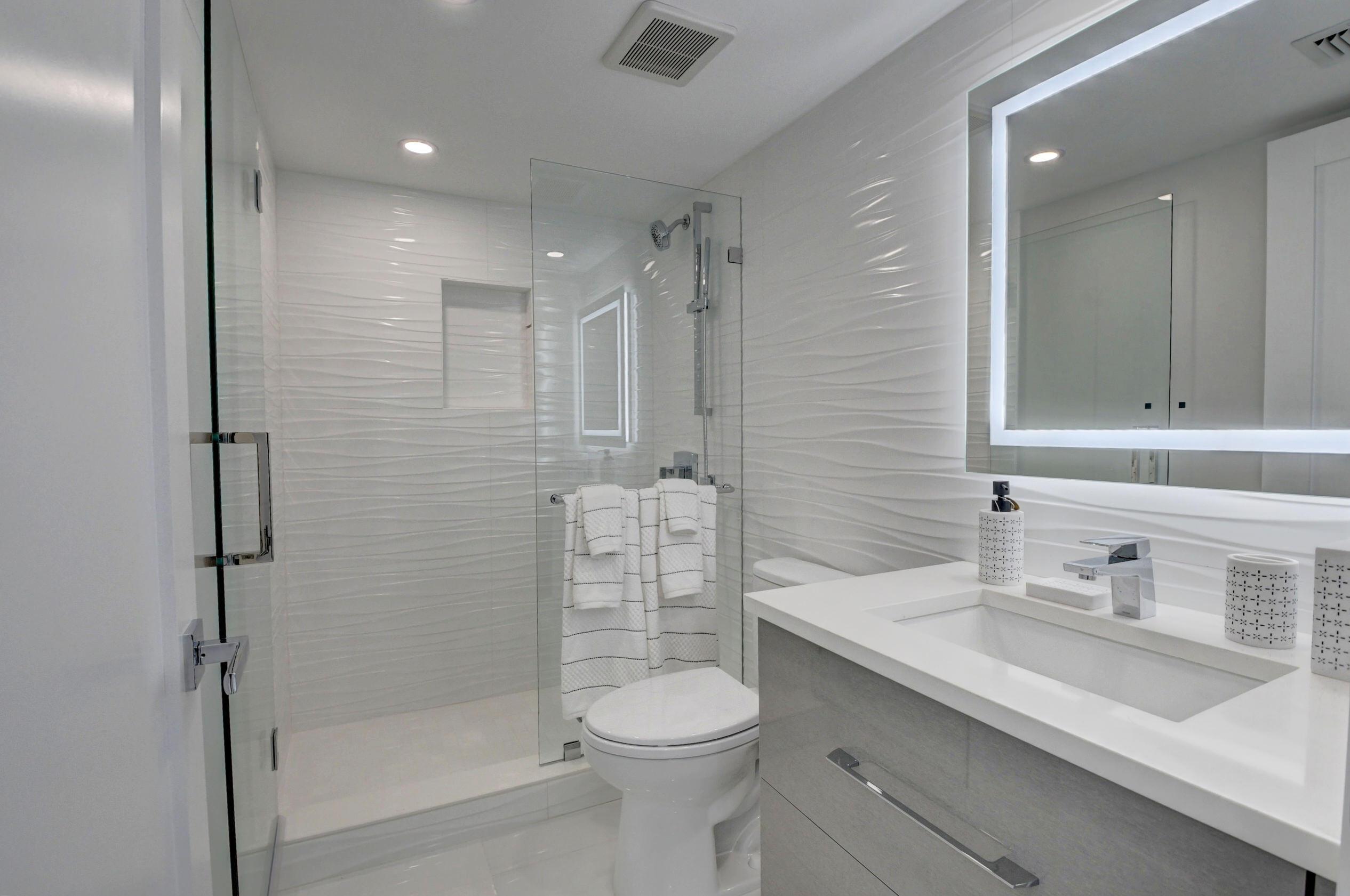 7847 Lakeside Boulevard, Unit 1063 Boca Raton, FL 33434 - Photo 13 of 40 23_dsc_2824_5_6_7_8