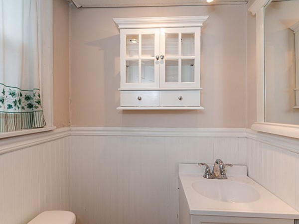 11 Fresno Road Dedham, MA 02026 - Photo 8 of 29 Gallery Image 8