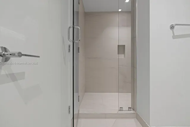 $2,200,000 | 1116 North Ocean Boulevard, Unit 304, Pompano Beach, FL 33062