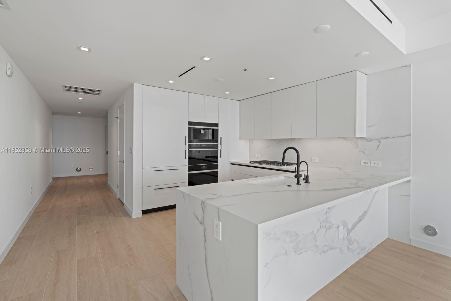 1116 North Ocean Boulevard, Unit 304 Pompano Beach, FL 33062 - Photo 9 of 100