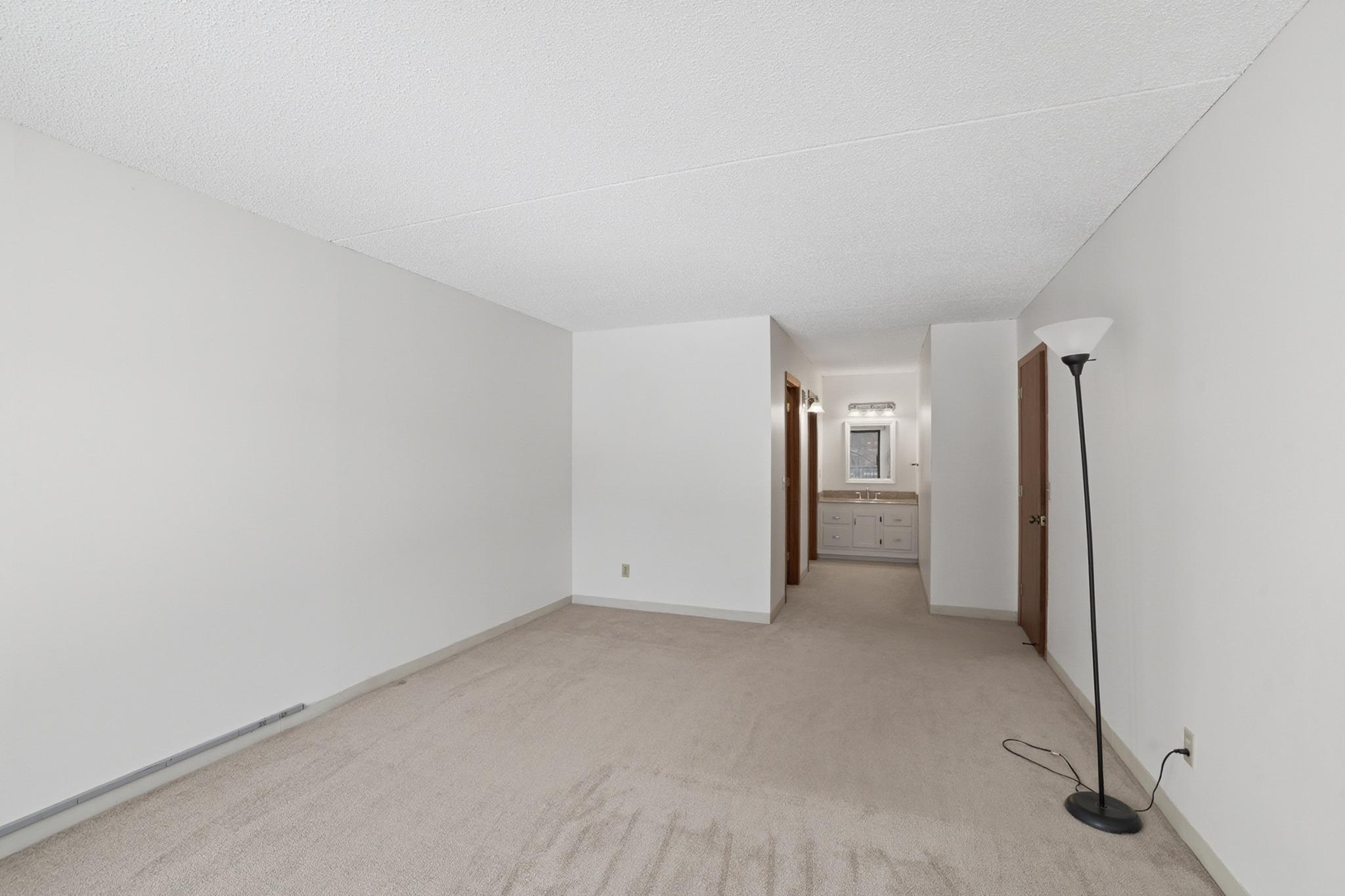 10531 Cedar Lk Road South, Unit 312 Hopkins, MN 55305 - Photo 21 of 35