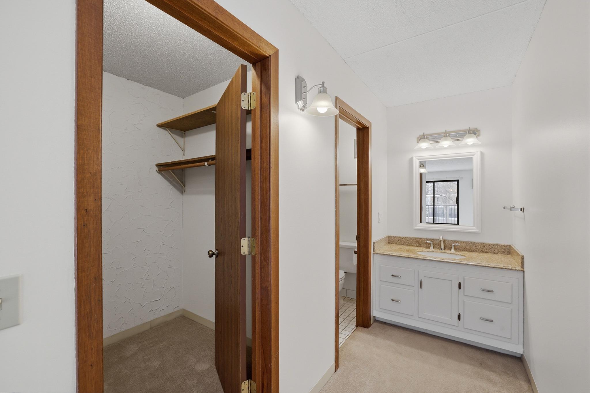 10531 Cedar Lk Road South, Unit 312 Hopkins, MN 55305 - Photo 22 of 35