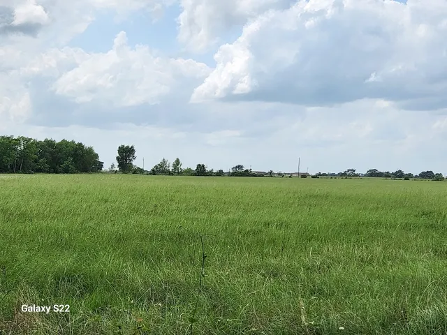 $7,118,253 | 40224 Farm To Market Road 1488, Hempstead, TX 77445