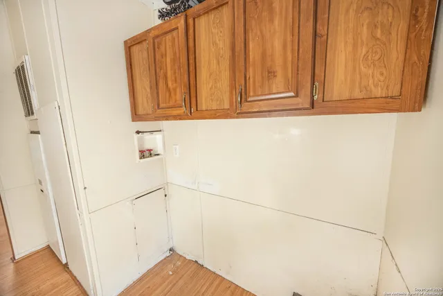 $130,000 | 808 Uvalde Street, Pleasanton, TX 78064