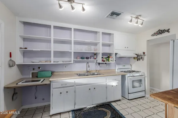 $400,000 | 512 South Margo Drive, Tempe, AZ 85281