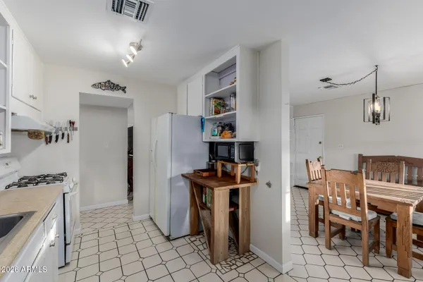 $400,000 | 512 South Margo Drive, Tempe, AZ 85281