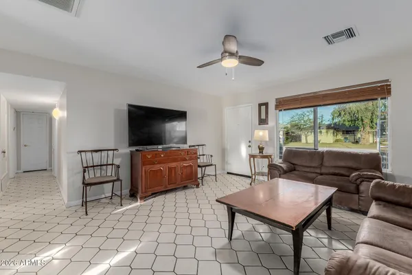 $400,000 | 512 South Margo Drive, Tempe, AZ 85281