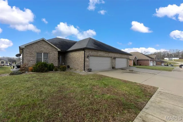 $749,900 | 119-121 Summerfield Way, Cape Girardeau, MO 63701