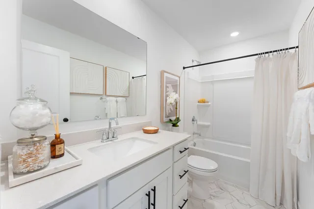 $392,050 | 5401 Queens Drive Northwest, Rochester, MN 55901