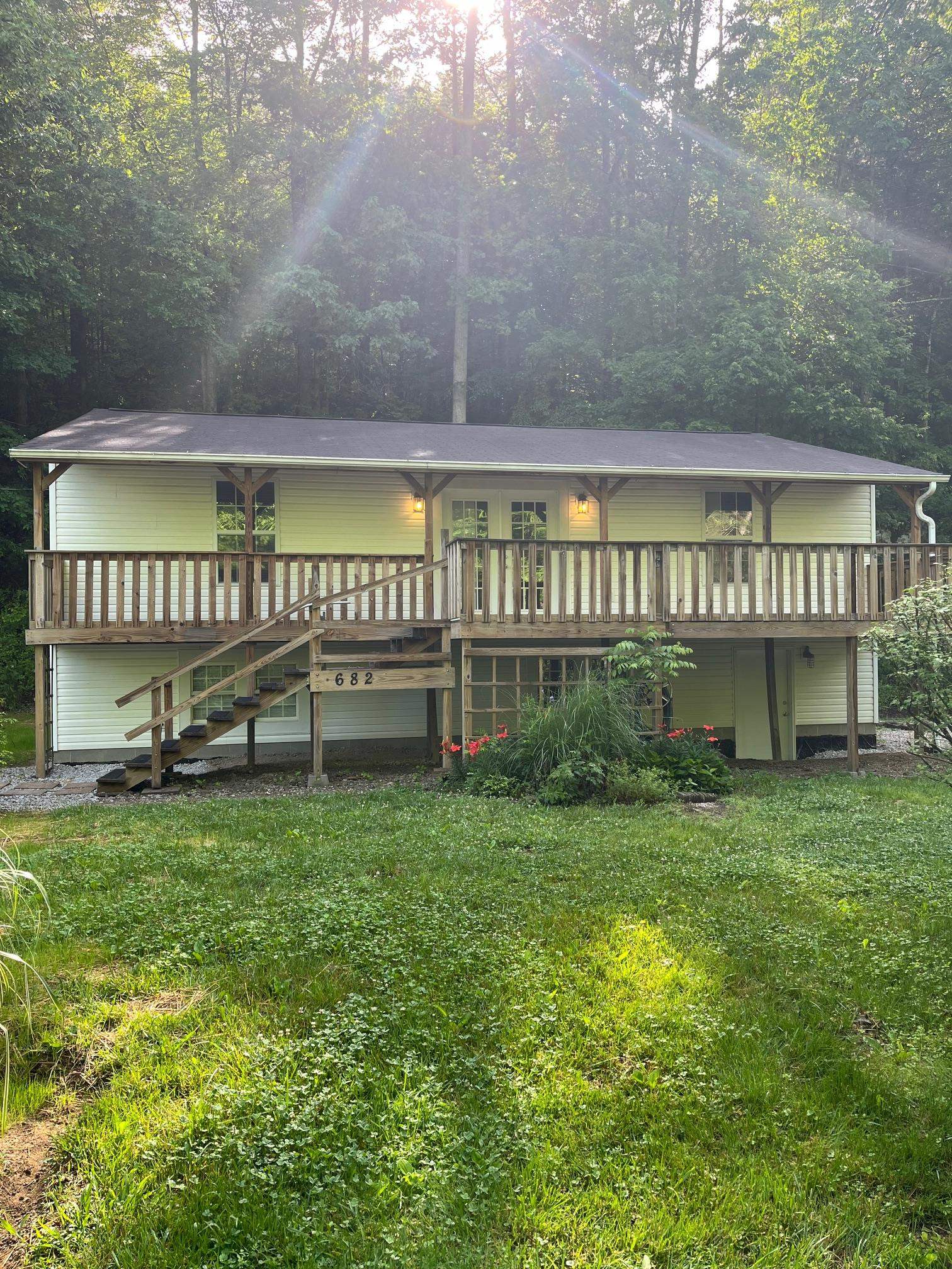 682 4 Mile Road Grayson, KY 41143 - Photo 1 of 20 Gallery Image 1