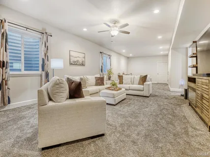 $725,000 | 22692 East Narrowleaf Circle, Aurora, CO 80016