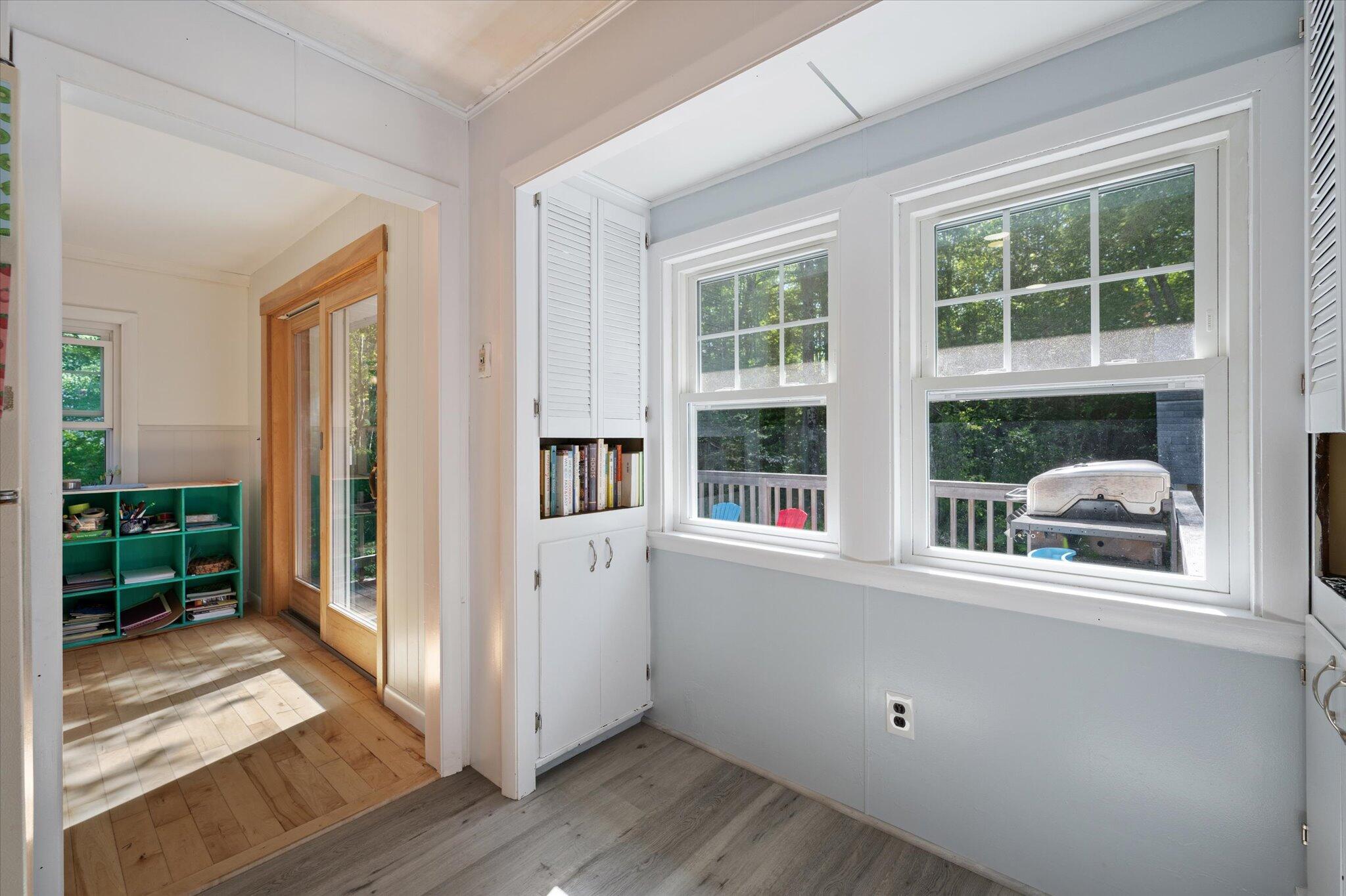 363 Oak Point Road Trenton, ME 04605 - Photo 26 of 50 26-Breakfast Nook