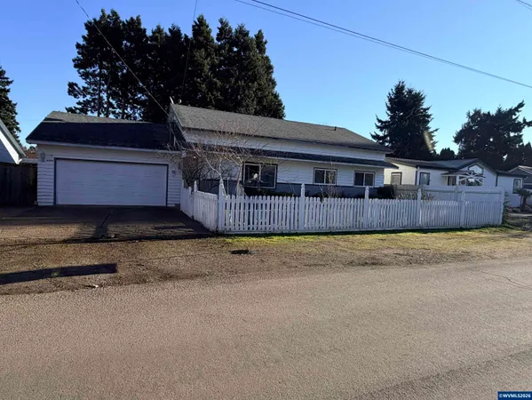 $400,000 | 4370 Gary Street Northeast, Keizer, OR 97303