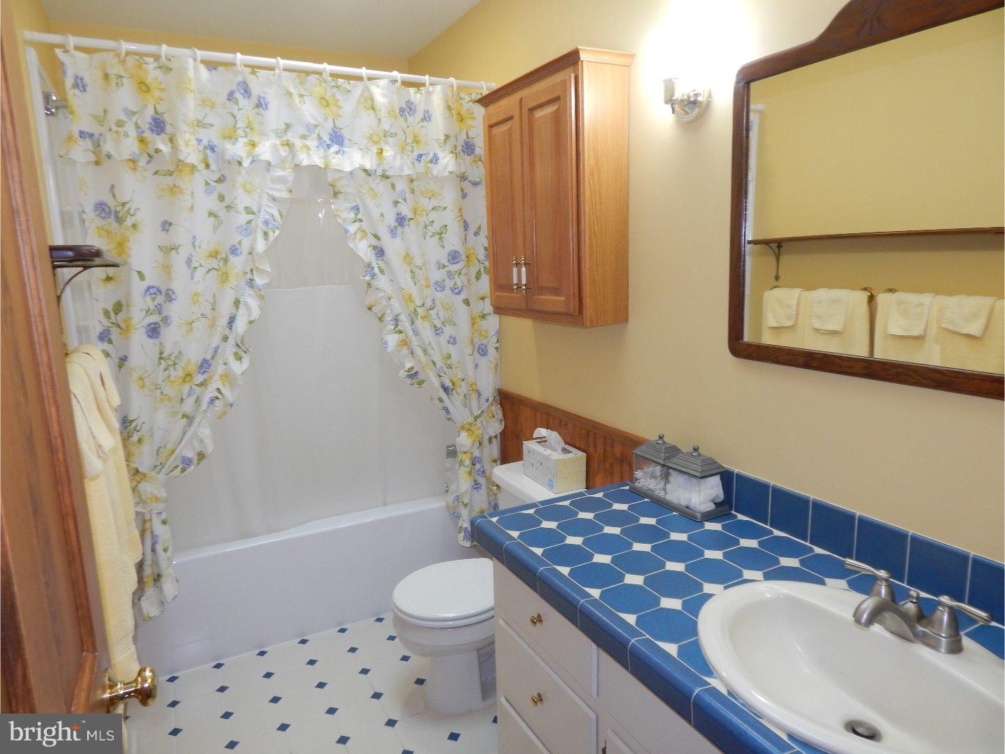 2390 North Schaffer Road Pottstown, PA 19464 - Photo 9 of 18 Gallery Image 9