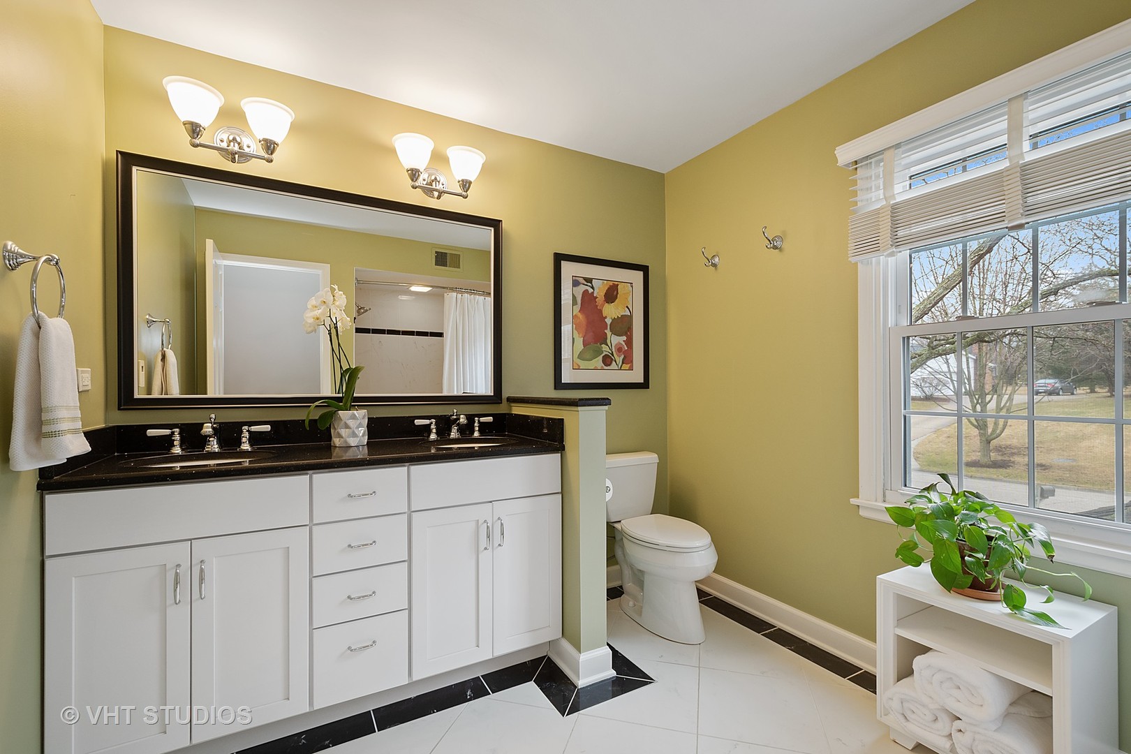 409 North Valley Road Barrington, IL 60010 - Photo 7 of 15