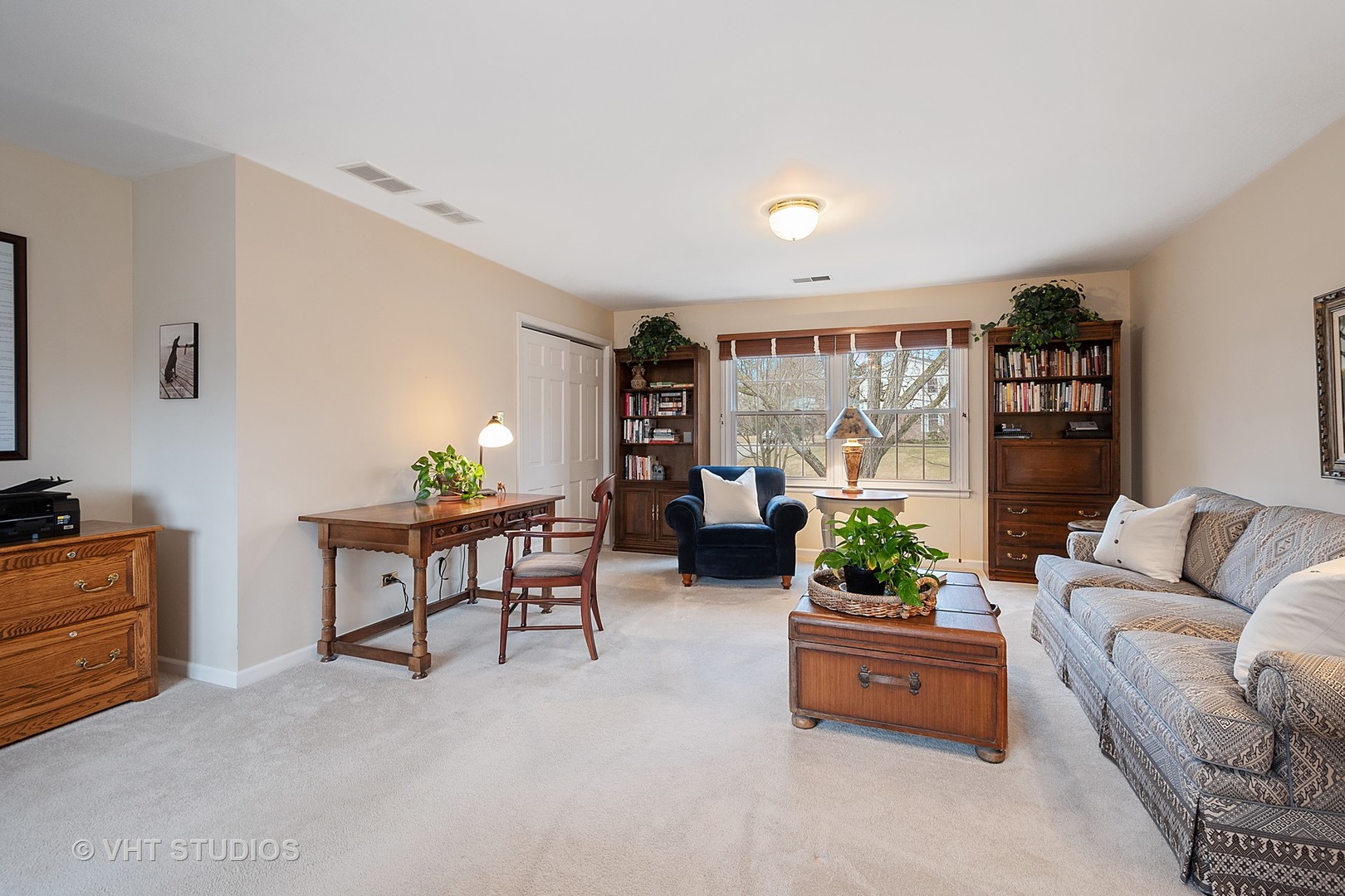 409 North Valley Road Barrington, IL 60010 - Photo 8 of 15