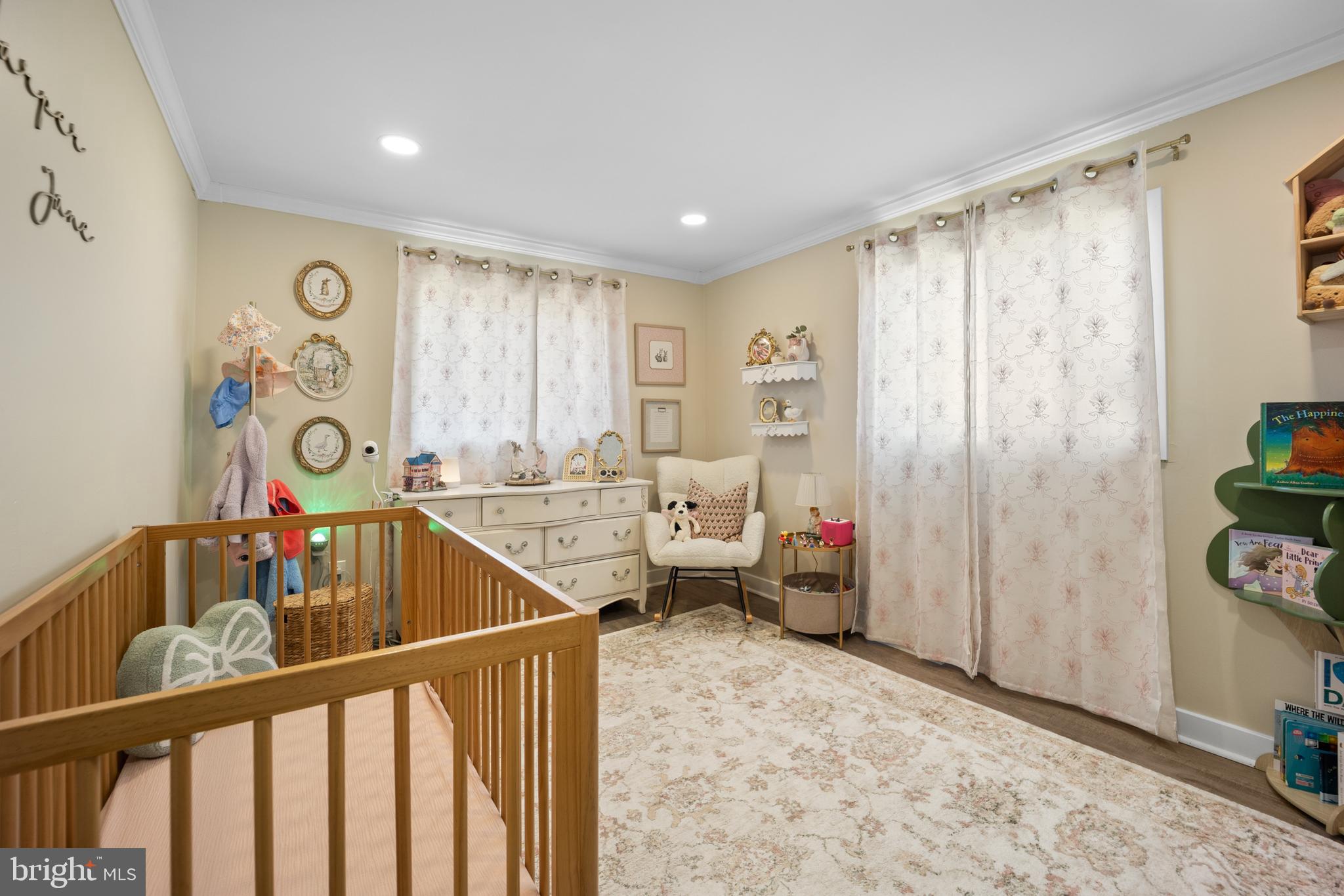 1012 Mearns Road Warminster, PA 18974 - Photo 19 of 28 a very nice looking room with a large window
