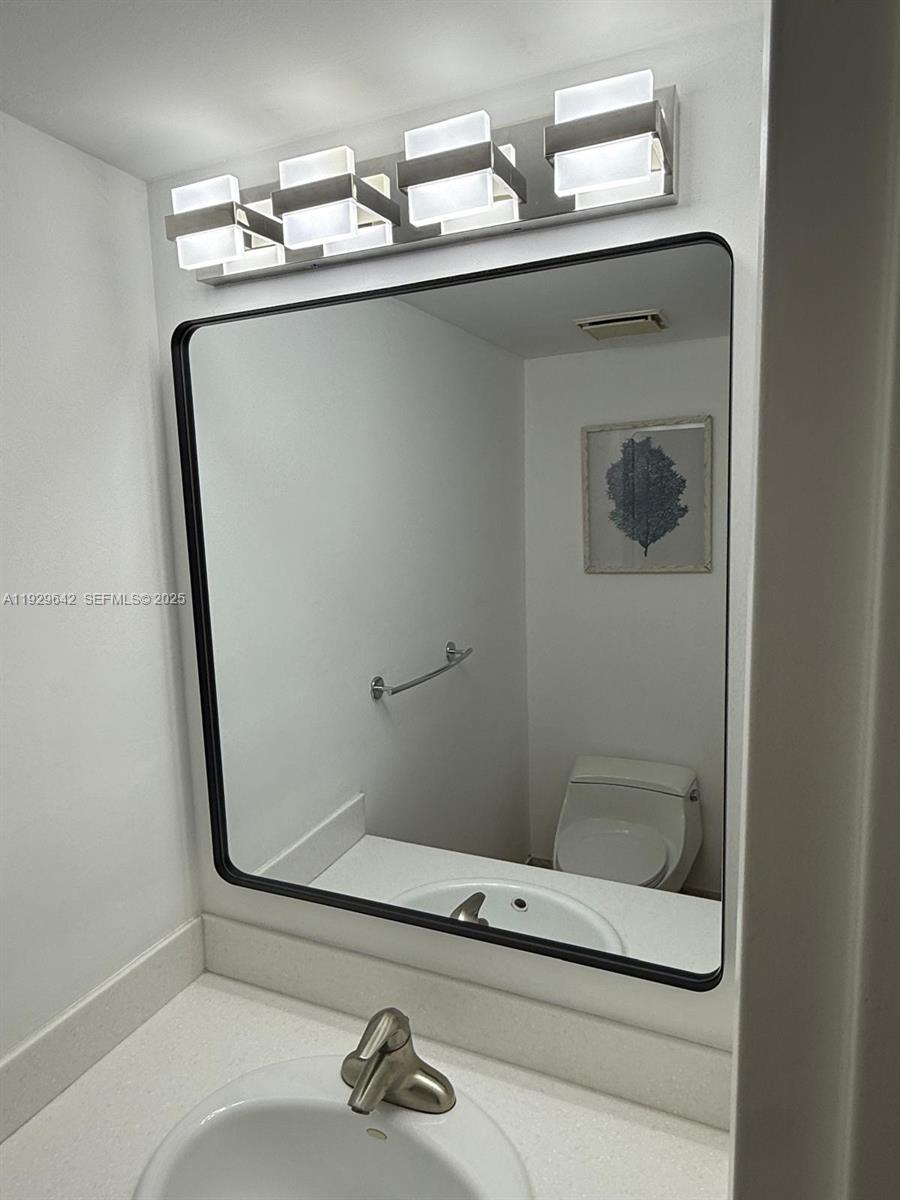 555 Northeast 15th Street, Unit 14K Miami, FL 33132 - Photo 12 of 47 a close view of tap