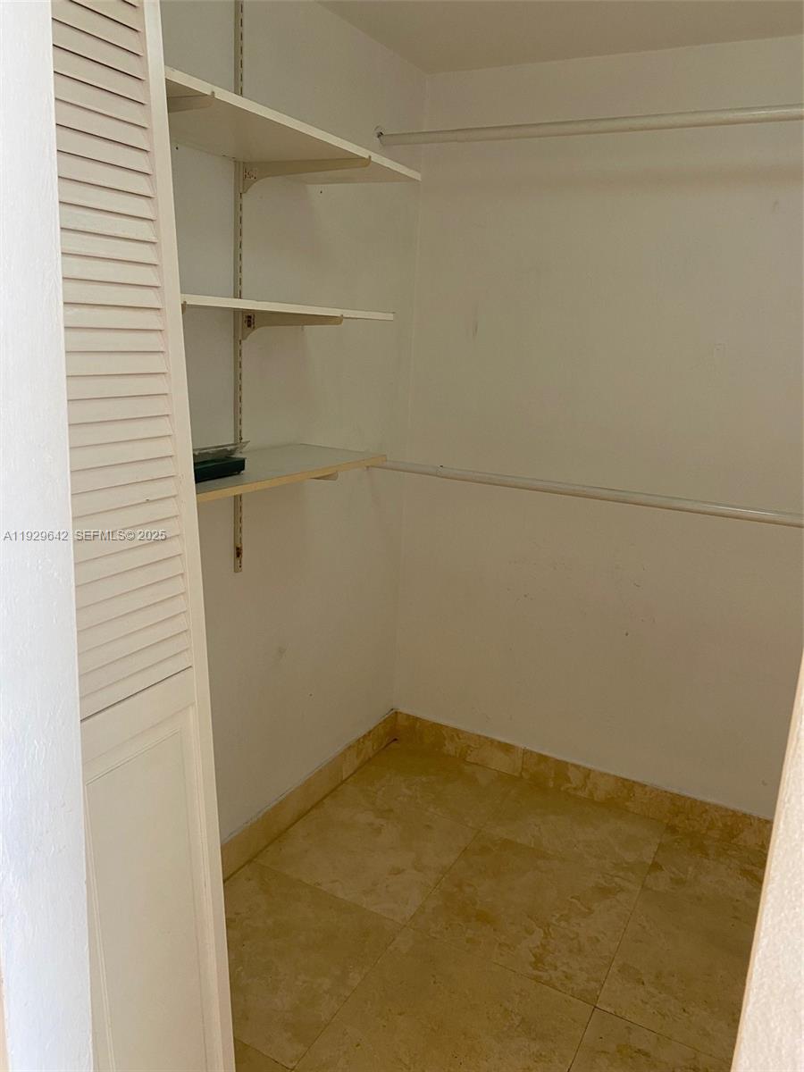 555 Northeast 15th Street, Unit 14K Miami, FL 33132 - Photo 25 of 47 a small space