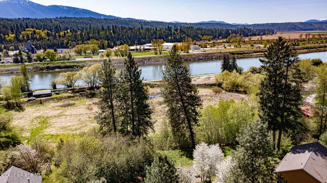 $599,000 | 6616 Comanche Street, Bonners Ferry, ID 83805