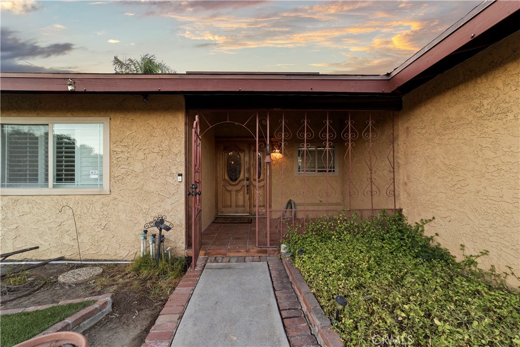 440 West Heather Street Rialto, CA 92376 - Photo 5 of 35