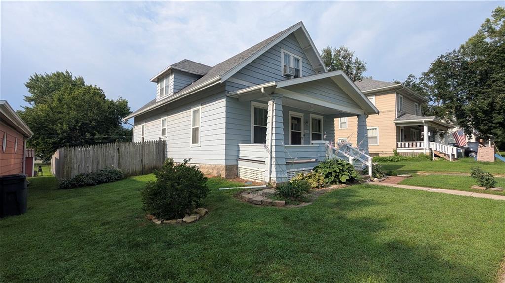 503 Kickapoo Street Hiawatha, KS 66434 - Photo 2 of 32 Gallery Image 2