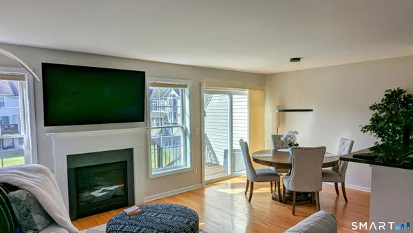 $3,600 | 1306 Briar Woods Lane, Unit 1306, Danbury, CT 06810