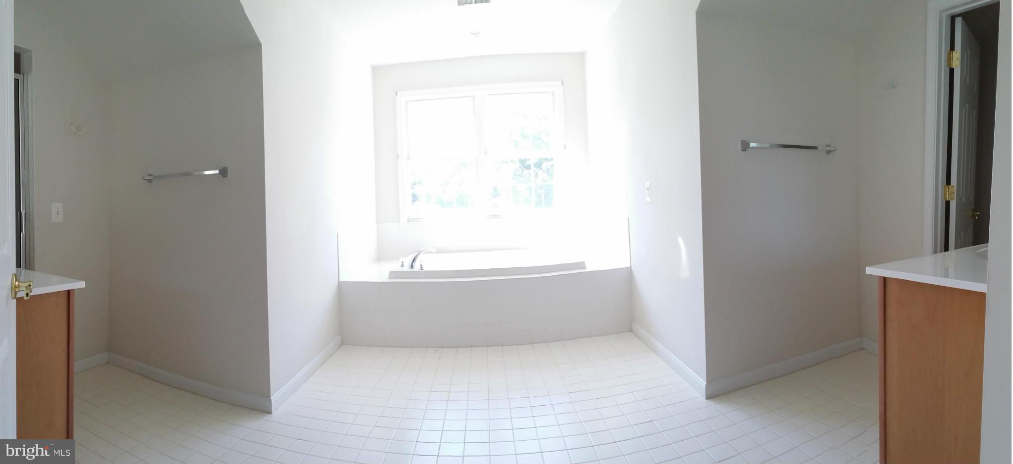 404 Broadneck Road Annapolis, MD 21409 - Photo 16 of 28 Bath (Master)
