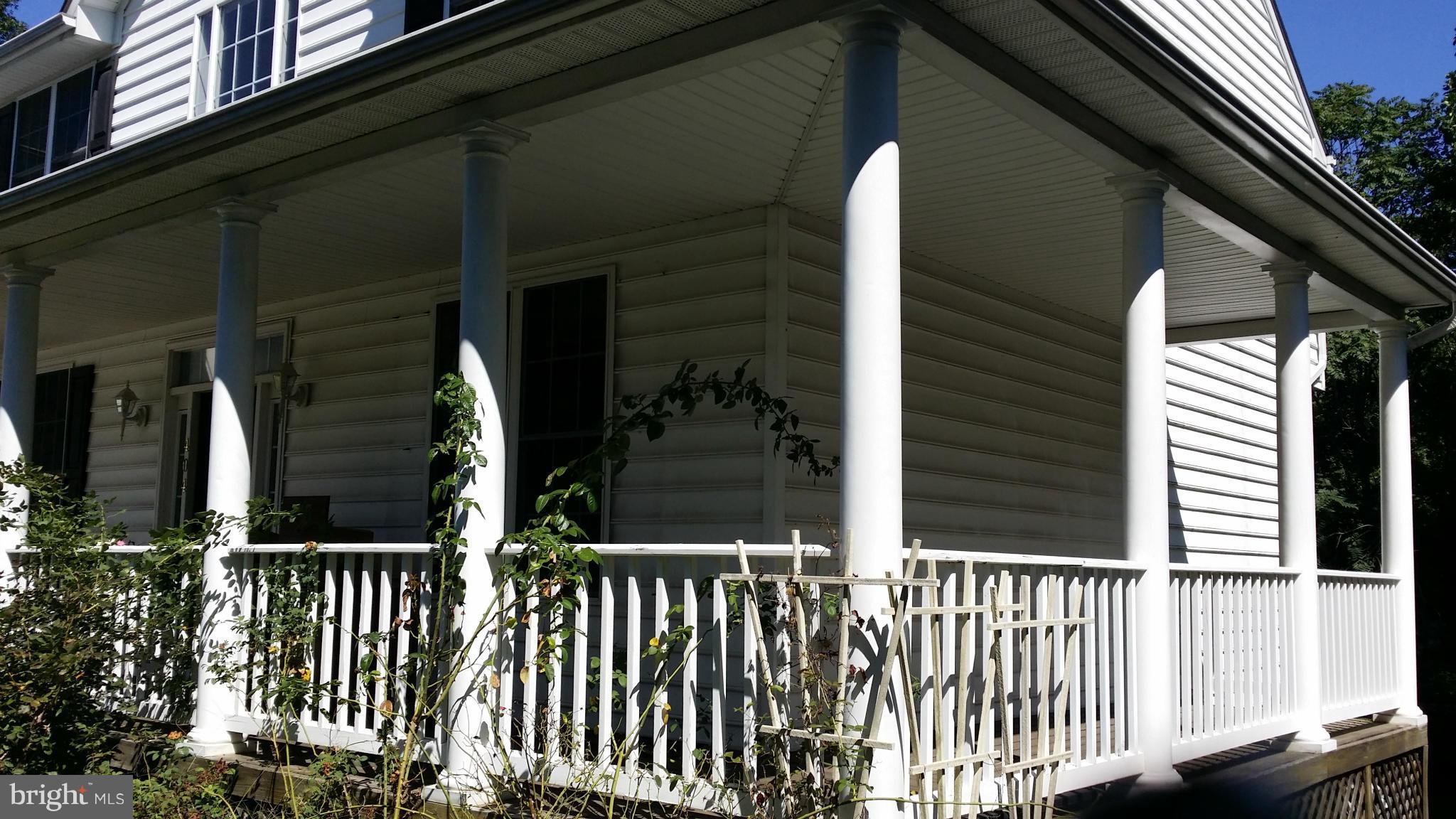 404 Broadneck Road Annapolis, MD 21409 - Photo 22 of 28 Exterior (Front)