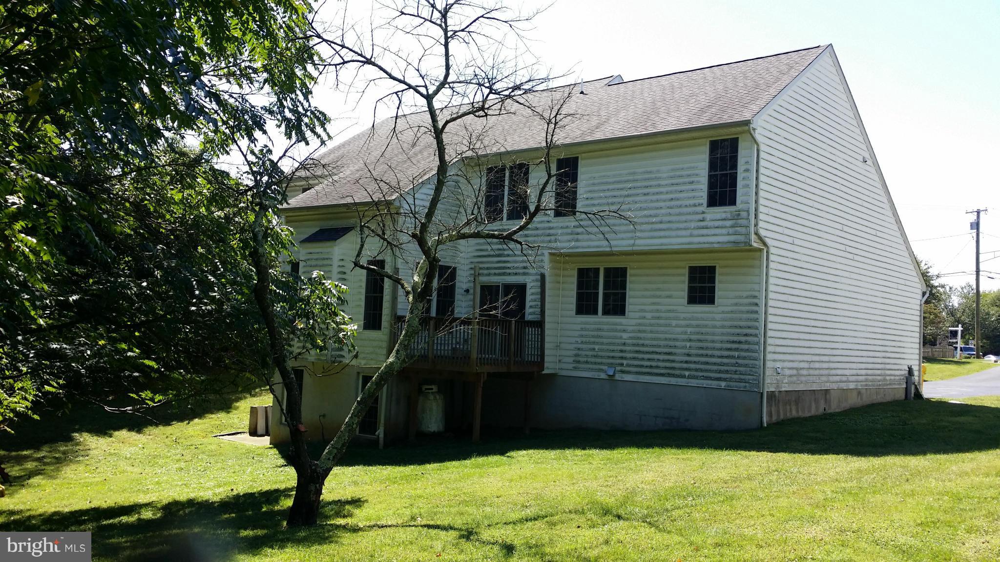 404 Broadneck Road Annapolis, MD 21409 - Photo 24 of 28 Exterior (Rear)