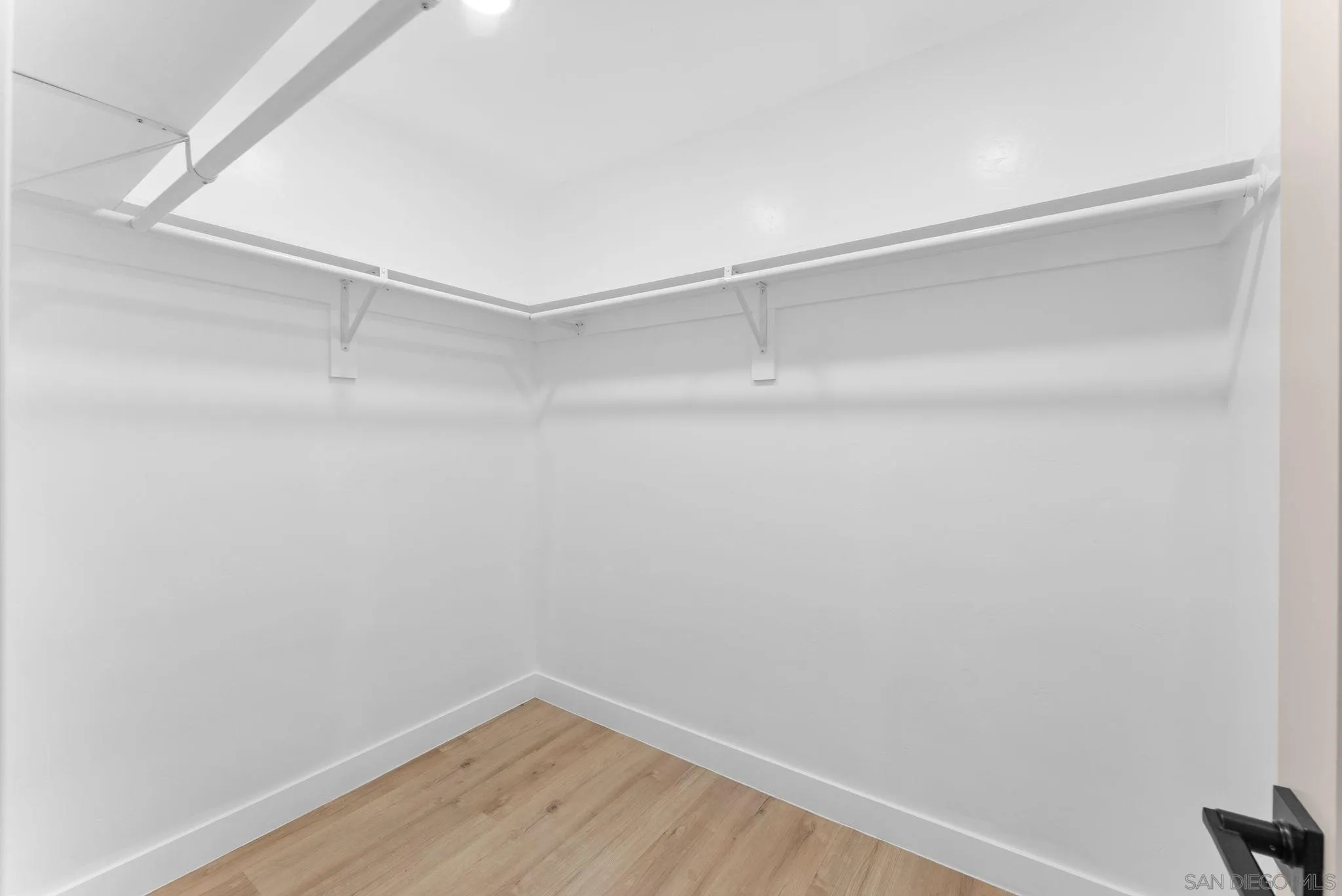 9185 Altamont Road La Mesa, CA 91942 - Photo 17 of 35