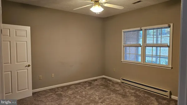 $255,000 | 313 Sunbrook Lane, Unit 95, Hagerstown, MD 21742