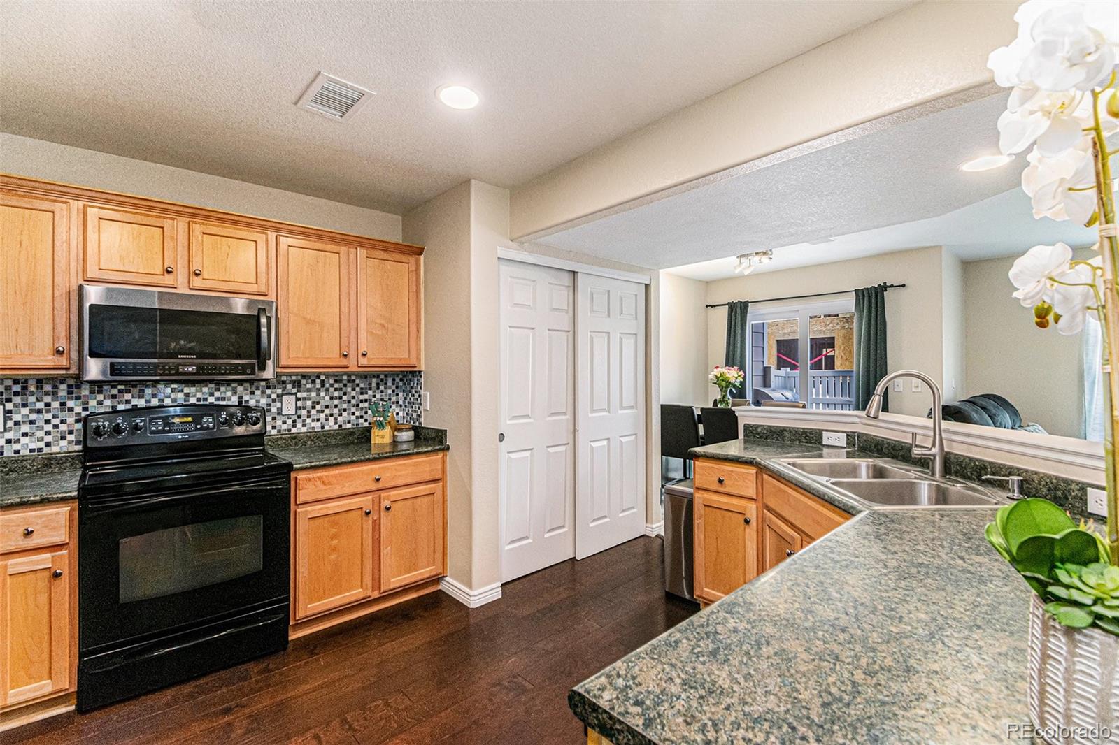 5890 Ceylon Street, Unit D Denver, CO 80249 - Photo 6 of 21