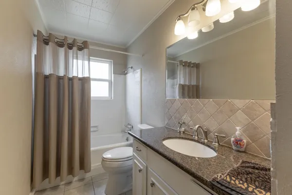 $259,900 | 402 Fintona Way, Houston, TX 77015