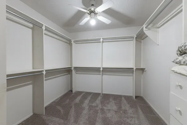 $259,900 | 402 Fintona Way, Houston, TX 77015