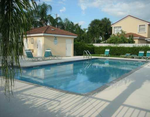 4045 Fern Forest Road Cooper City, FL 33026 - Photo 3 of 8 Swimming Pool/Hot Tub/Sauna