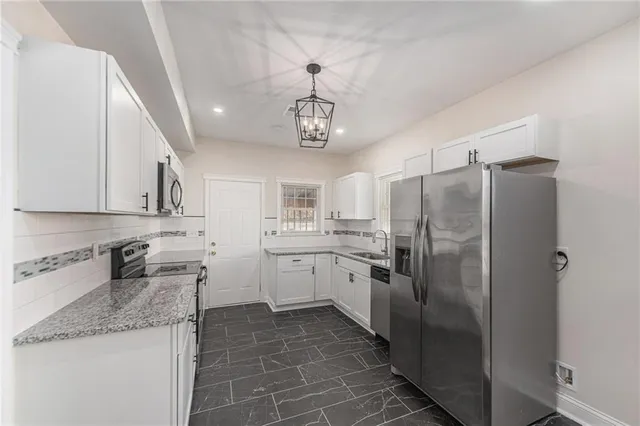 $170,000 | 2330 Mersington Avenue, Kansas City, MO 64127