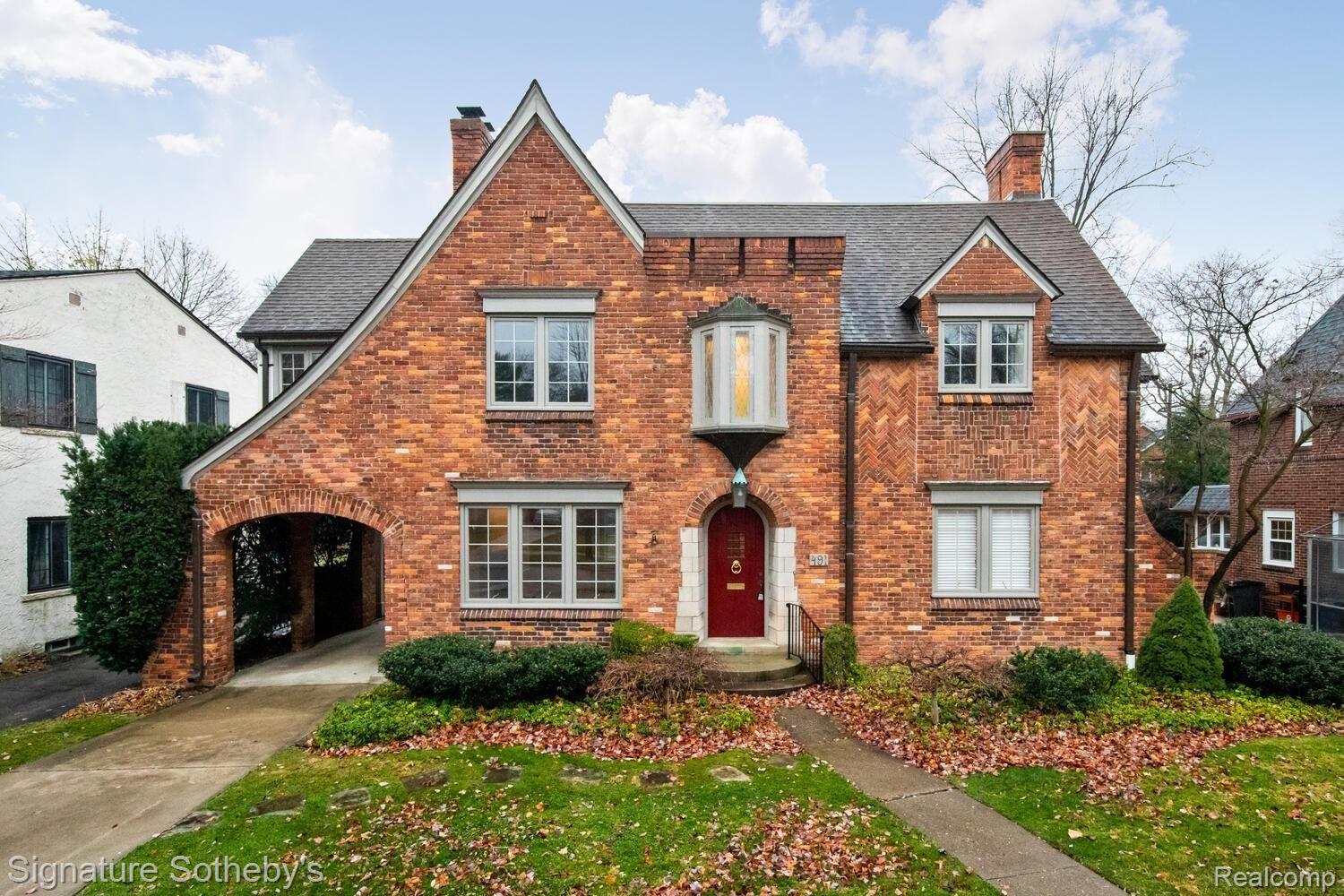 491 Lincoln Road Grosse Pointe, MI 48230 - Photo 1 of 45 491 Lincoln Rd Grosse Pointe-large-001-001-untitled 1 of 45-1500x1000-72dpi.jpg