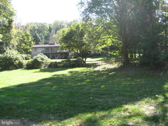 709 Stone Barn Road Towson, MD 21286 - Photo 18 of 23 Back Yard