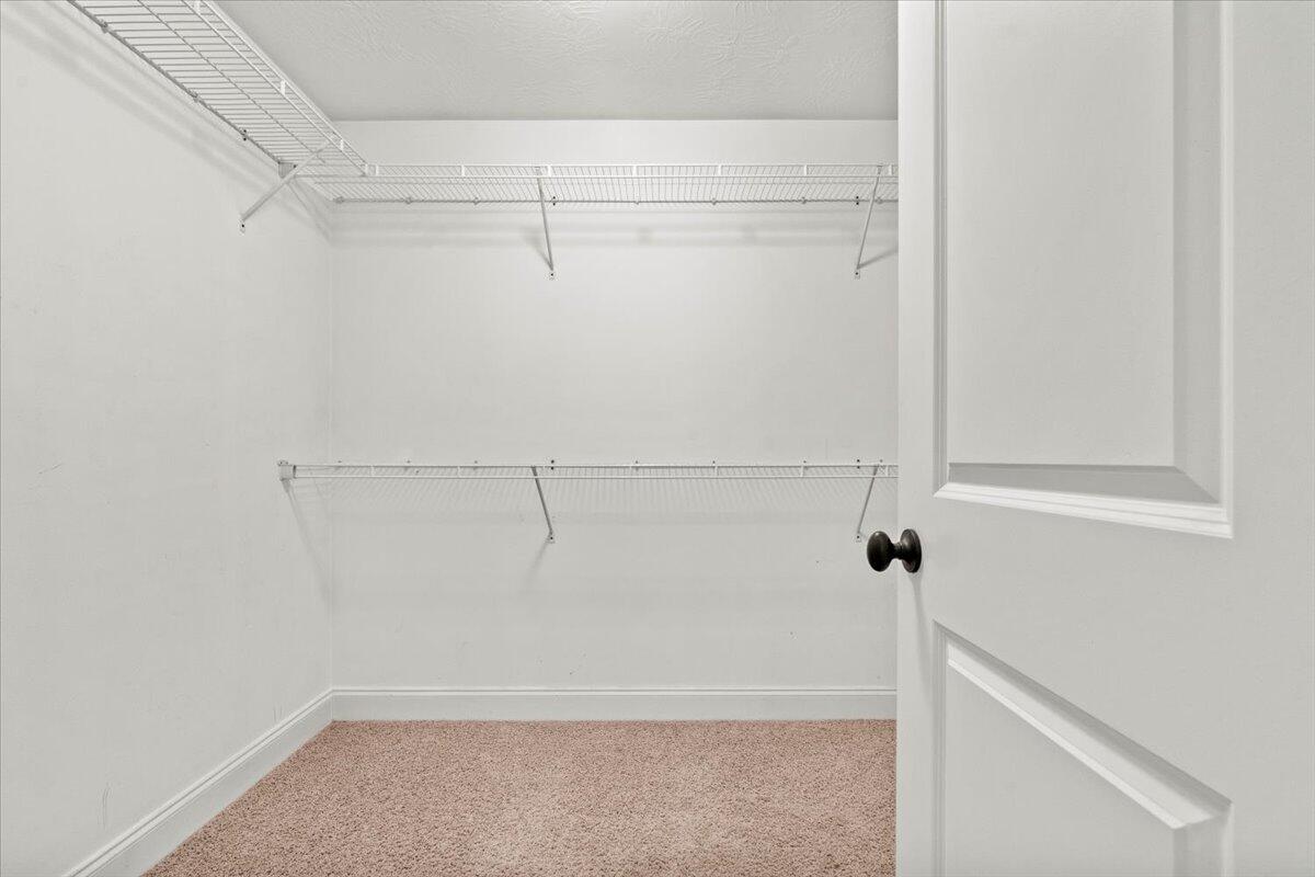 1424 Freeman Harriss Road Harlem, GA 30814 - Photo 14 of 28 17-Owners Closet