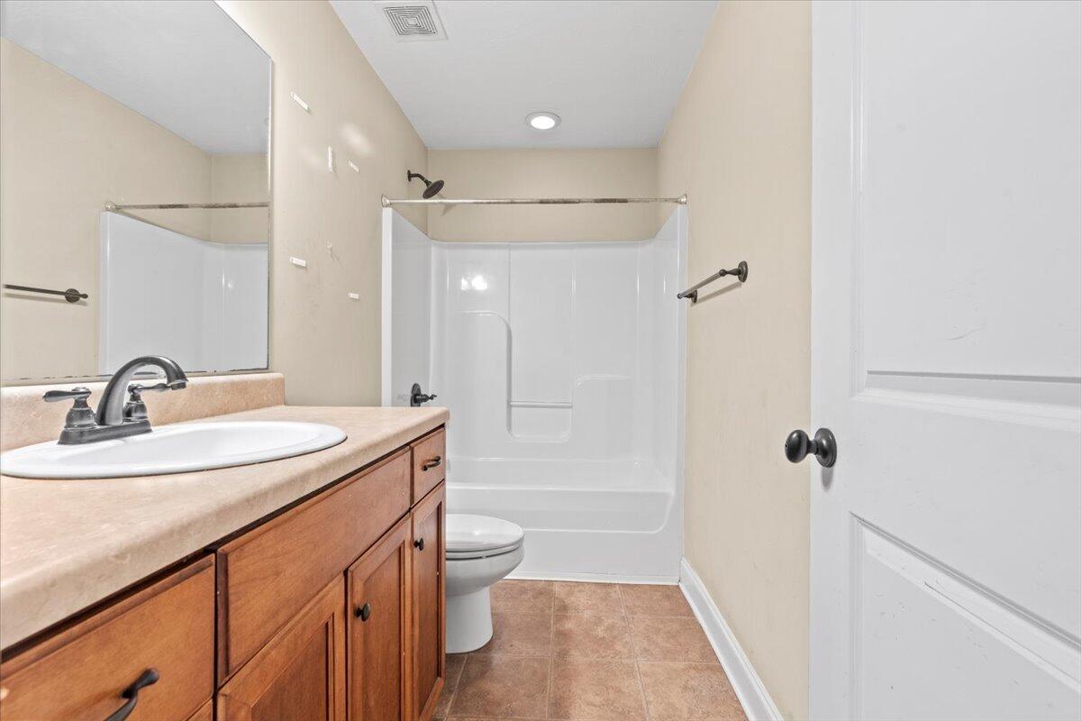 1424 Freeman Harriss Road Harlem, GA 30814 - Photo 17 of 28 20-Hallway Bathroom