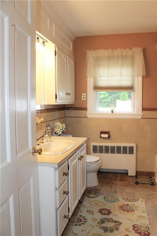 250 Abbott Run Valley Road Cumberland, RI 02864 - Photo 13 of 30 Gallery Image 13