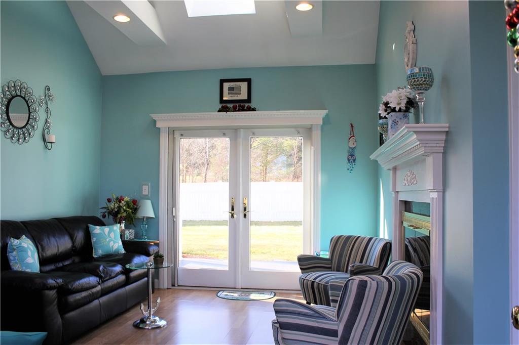 250 Abbott Run Valley Road Cumberland, RI 02864 - Photo 15 of 30 Gallery Image 15