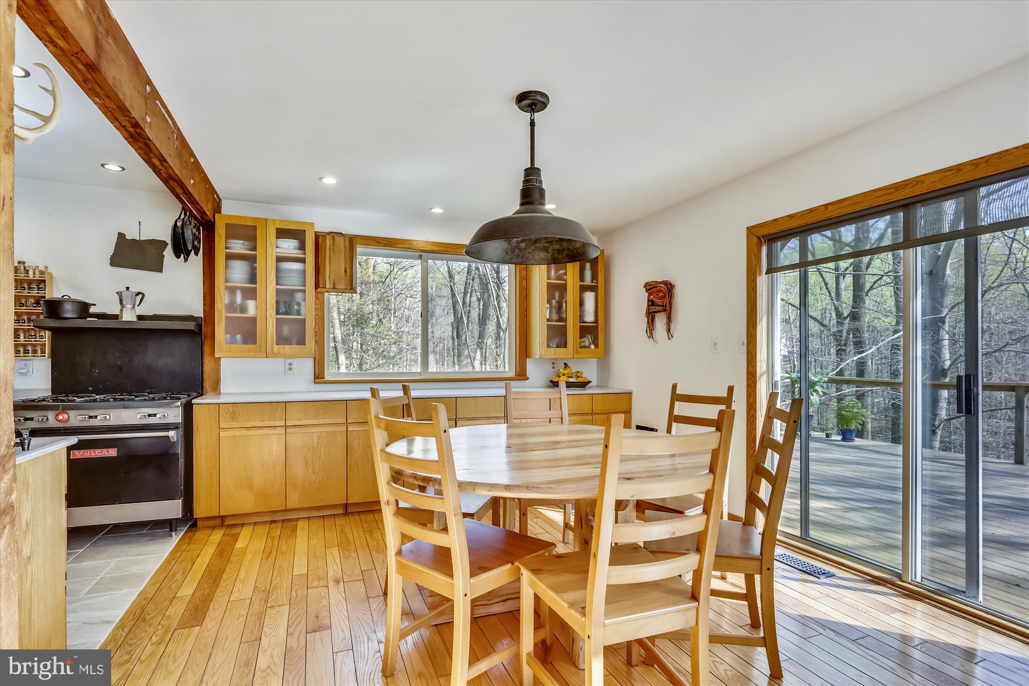 6840 Steamboat Landing Road Accokeek, MD 20607 - Photo 27 of 66 Dining room
