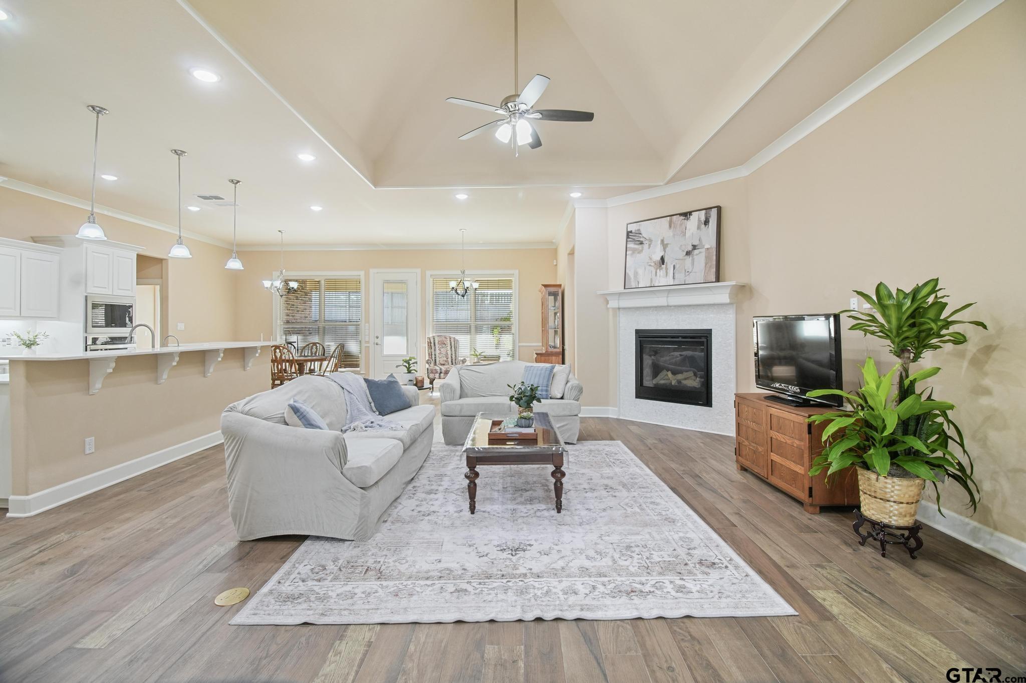 2222 Rana Park Flint, TX 75762 - Photo 2 of 48