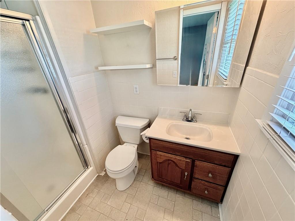 17 Southeast 125 Road Warrensburg, MO 64093 - Photo 12 of 17