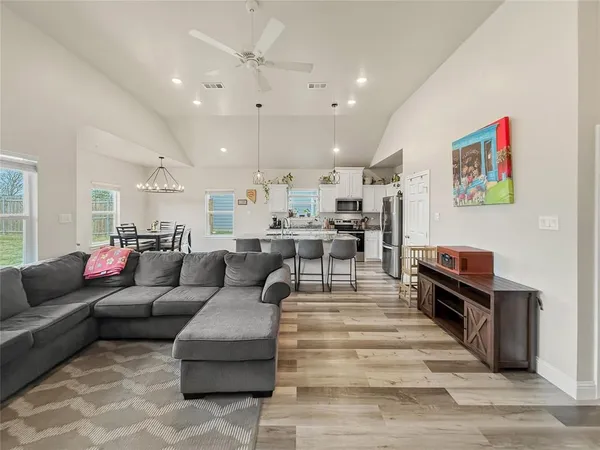 $349,000 | 1406 Live Oak Street, Sulphur Springs, TX 75482