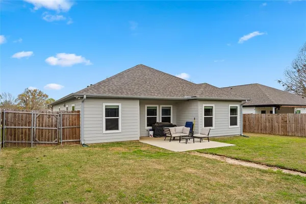 $349,000 | 1406 Live Oak Street, Sulphur Springs, TX 75482