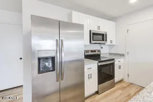 $1,750 | 6616 South 22nd Place, Phoenix, AZ 85042